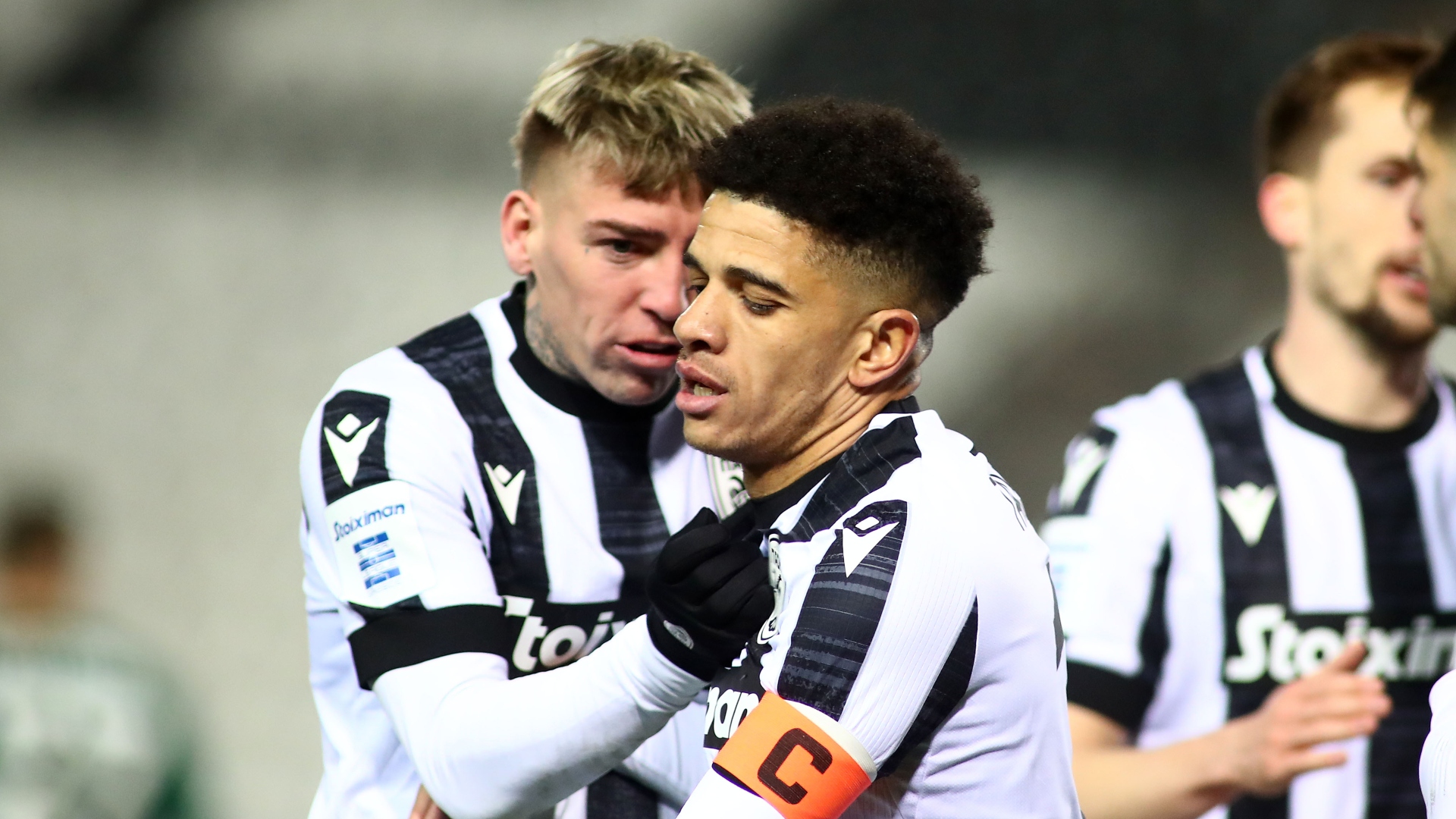 Δεύτερη πλέον η ΑΕΚ