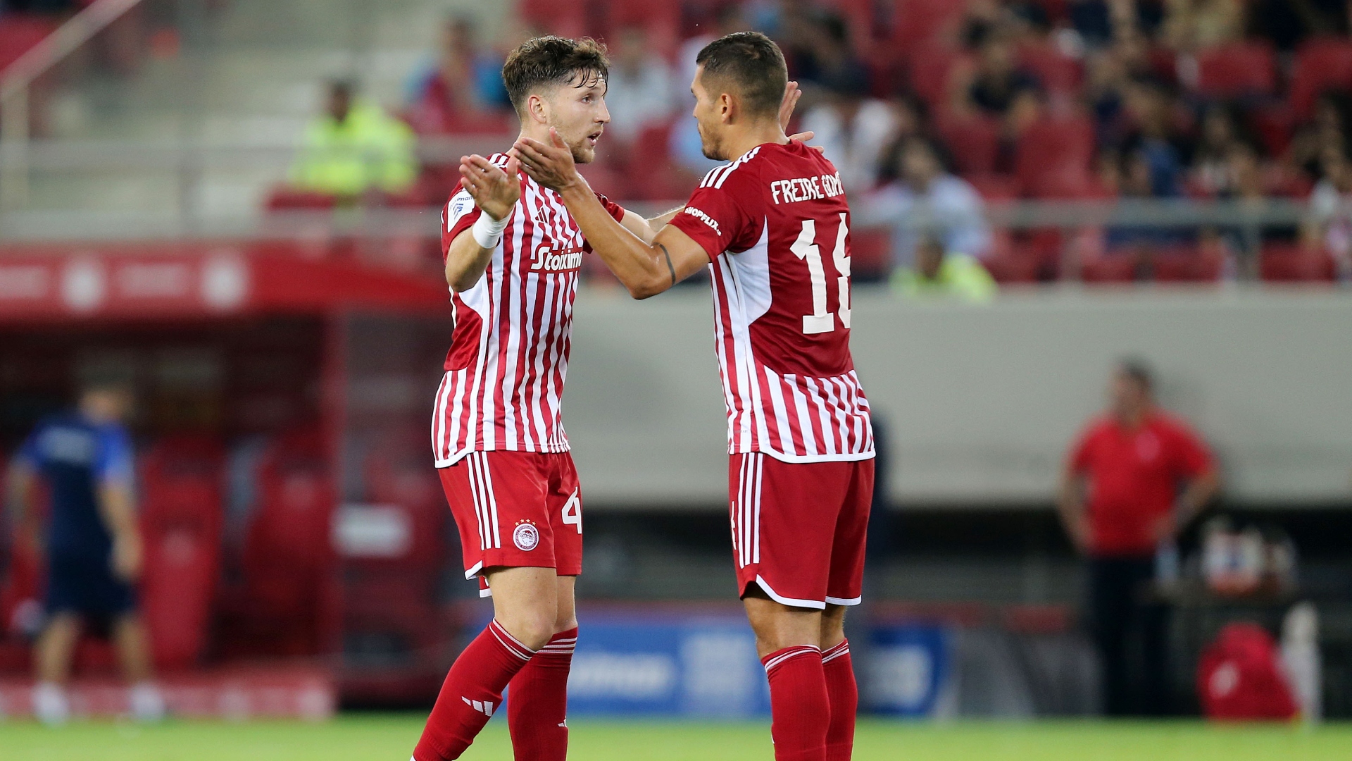 Μελετώντας την εικόνα του φετινού Ολυμπιακού μπορεί κάποιος να καταλάβει