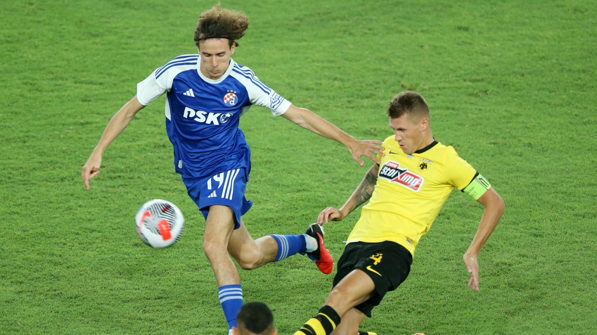 Ο Ρόμπερτ Λιούμπιτσιτς φαίνεται να συμφώνησε με την ΑΕΚ