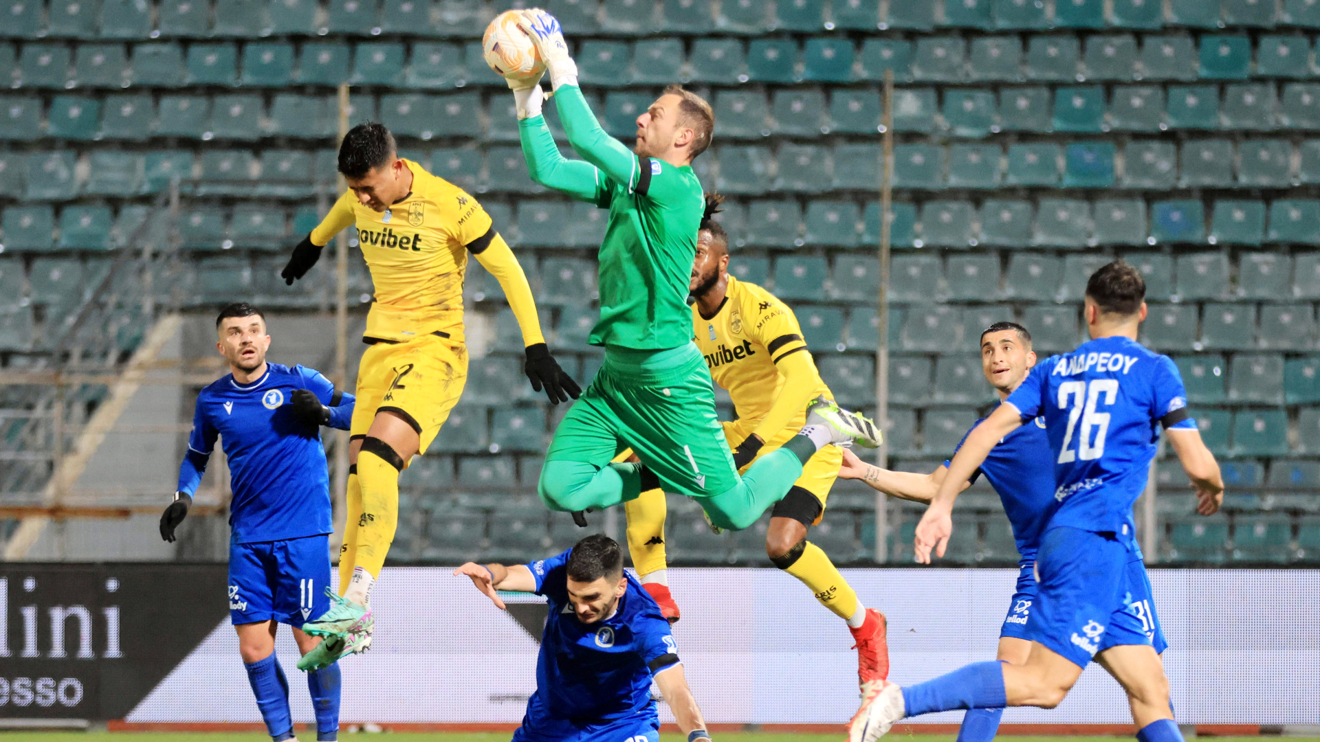 Στα ημιτελικά του Κυπέλλου Ελλάδας ο Άρης, ισοπαλία 2-2 με τη Νίκη Βόλου