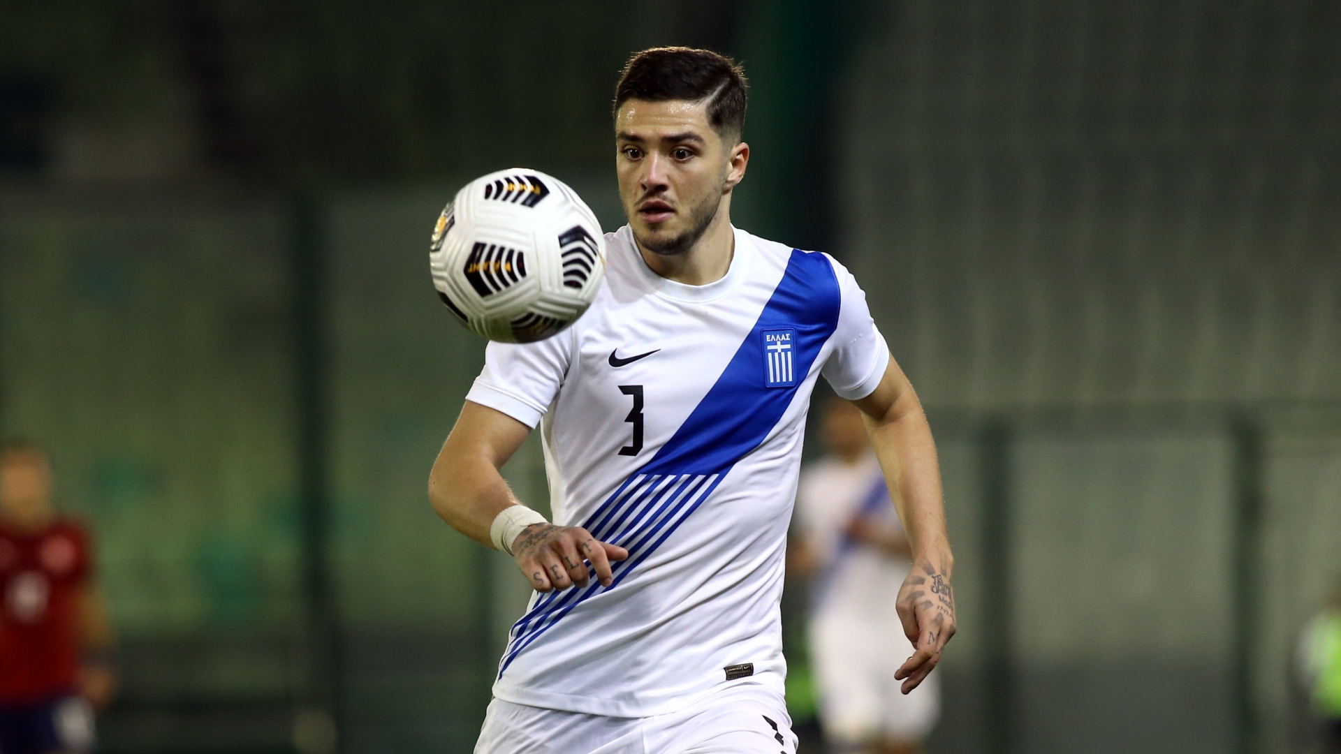 Στα βήματα Τσιμίκα και Γιαννούλη ο Κατράνης - Έγινε ο τρίτος πιο ακριβοπληρωμένος Έλληνας μπακ