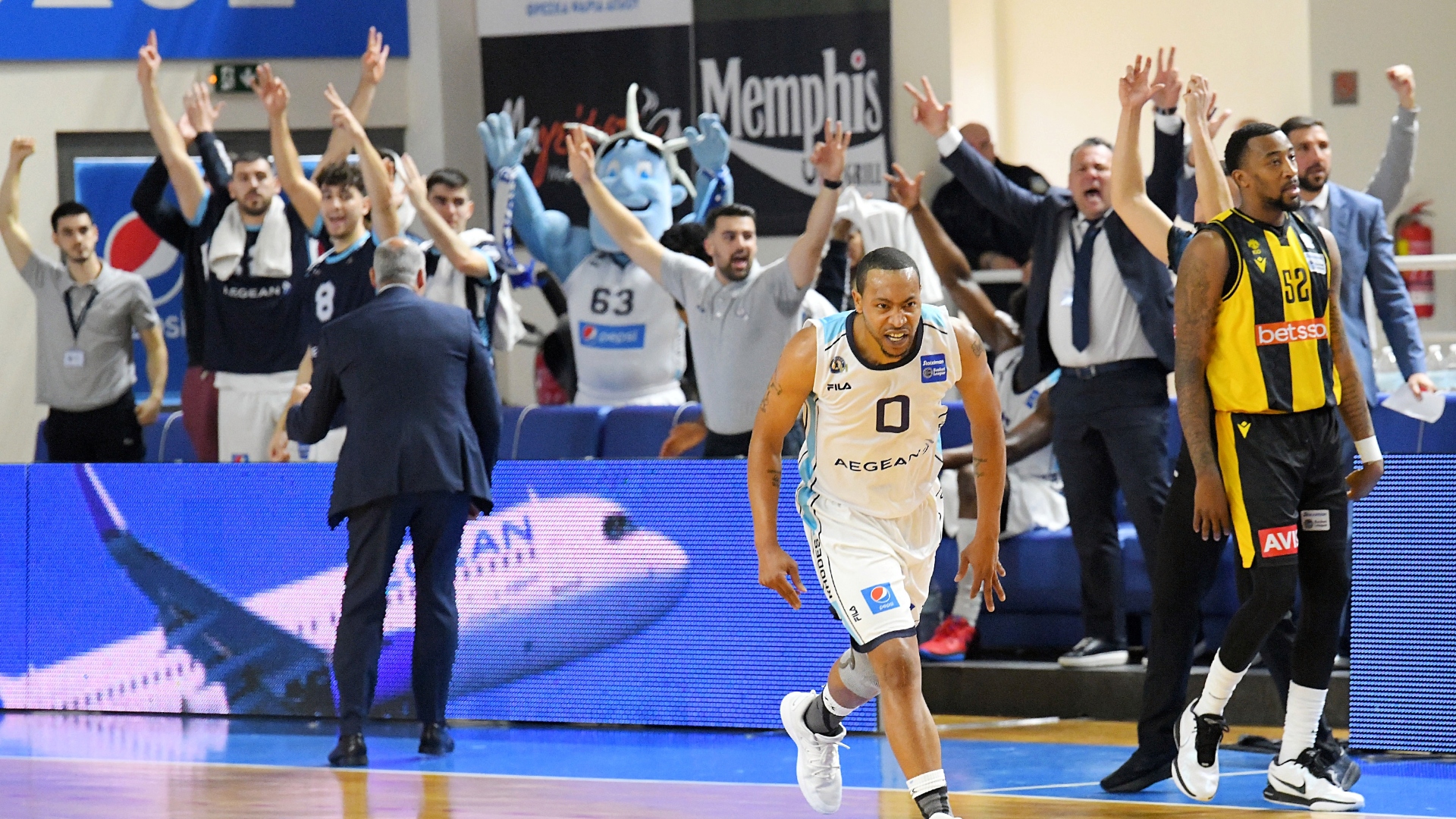 Κολλοσός Ρόδου-ΑΕΚ 103-80: Διασυρμός των «κίτρινων» από την Ρόδο