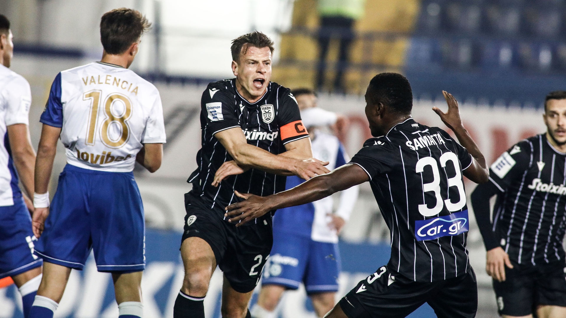 Ο Δικέφαλος» απέδρασε με ένα υπέρπολύτιμο τρίποντο σε μία παραδοσιακά δύσκολη έδρα