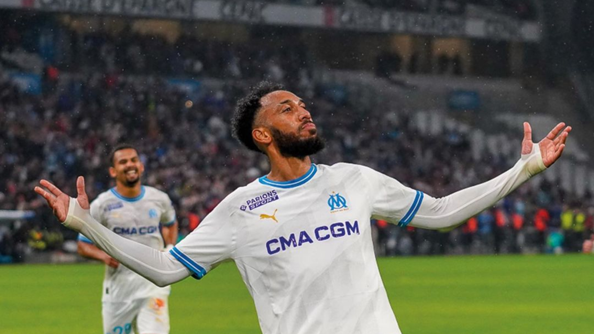 Ligue 1: «Δώρo» Ομπαμεγιάνγκ η νίκη της Μαρσέιγ - «Κόλλησε» με τη Ρεν η Παρί