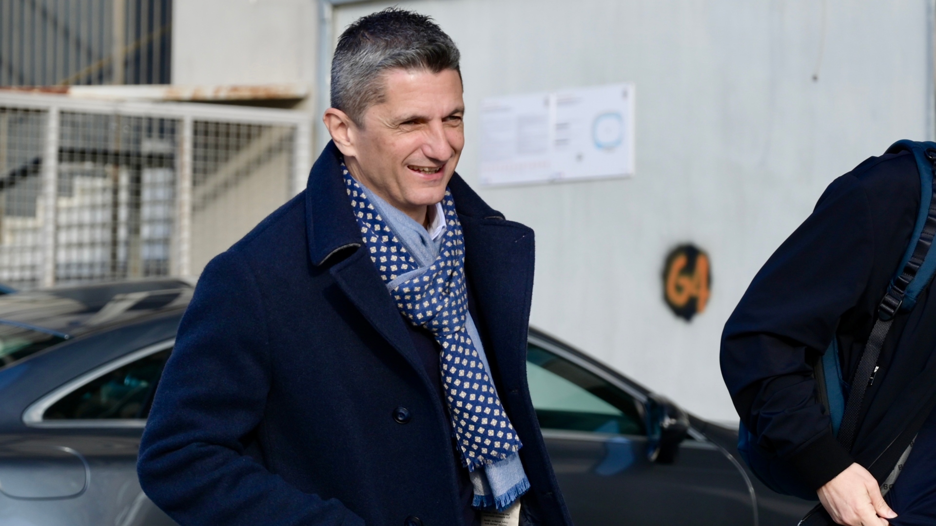 ΡΑΖΒΑΝ ΛΟΥΤΣΕΣΚΟΥ ΣΤΗΝ ΤΟΥΜΠΑ