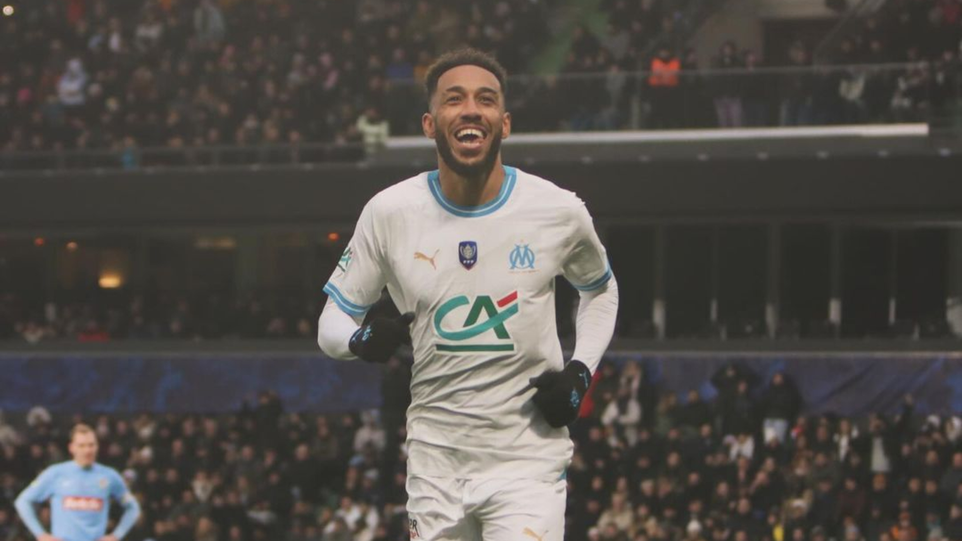 Έγραψε ιστορία στο Europa League o Ομπαμεγιάνκ (pic&vid)