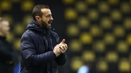 Άκης Μάντζιος