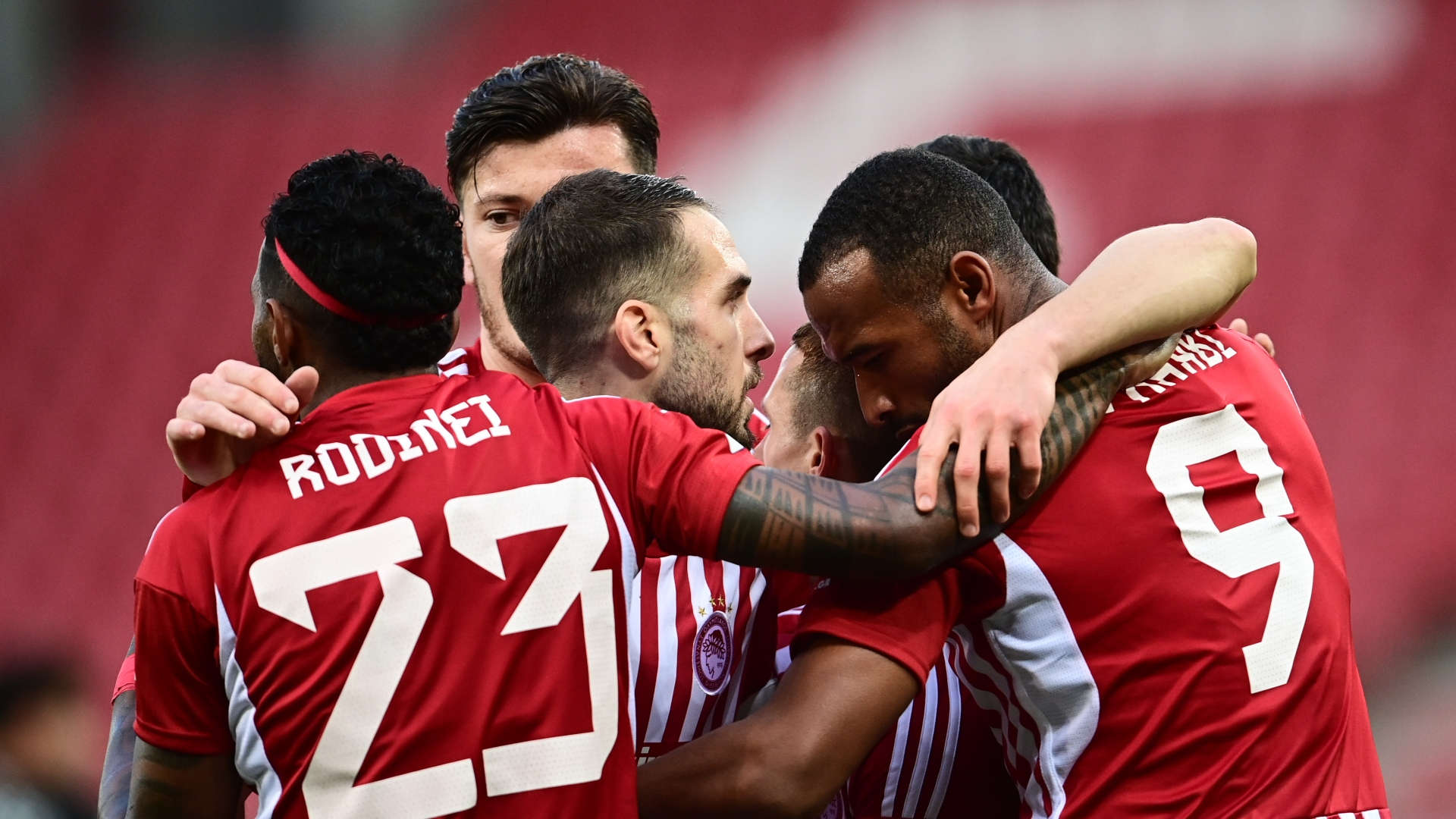 Ολυμπιακός - ΟΦΗ 4-0: Εμφατική επιστροφή με... αύρα Μεντιλίμπαρ