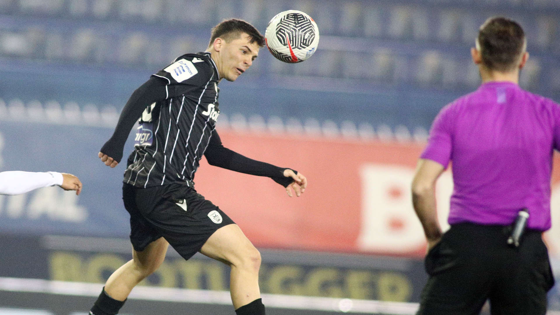 Ο Τόμας Μουργκ με τη φανέλα του ΠΑΟΚ