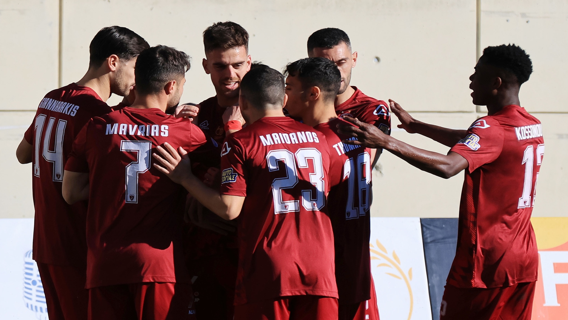 Zητά αξιολογημένους διαιτητές η Λάρισα για το ντέρμπι κορυφής με Λεβαδειακό (pic)