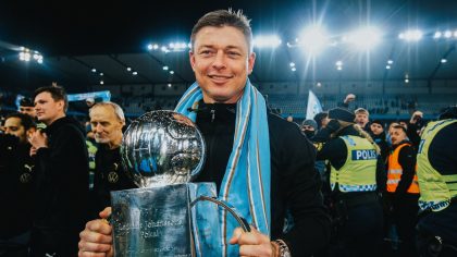 Γιον Νταλ Τόμασον