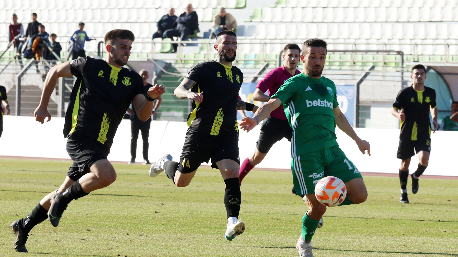 Λεβαδειακός-Αναγέννηση Καρδίτσας 3-0: Γκολ, θέαμα και... απογείωση στο +12 με «8/8»