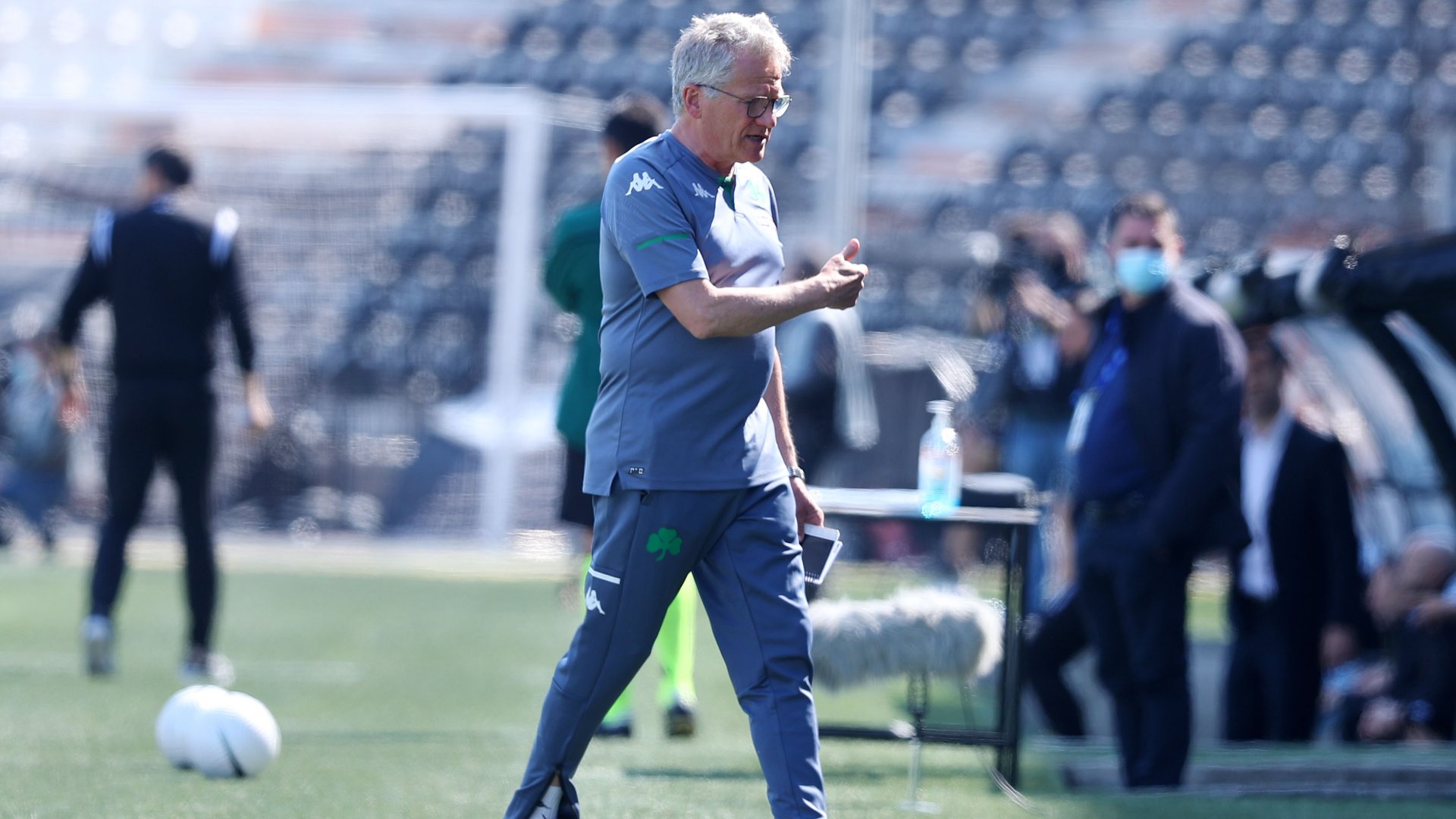 Λάζλο Μπόλονι