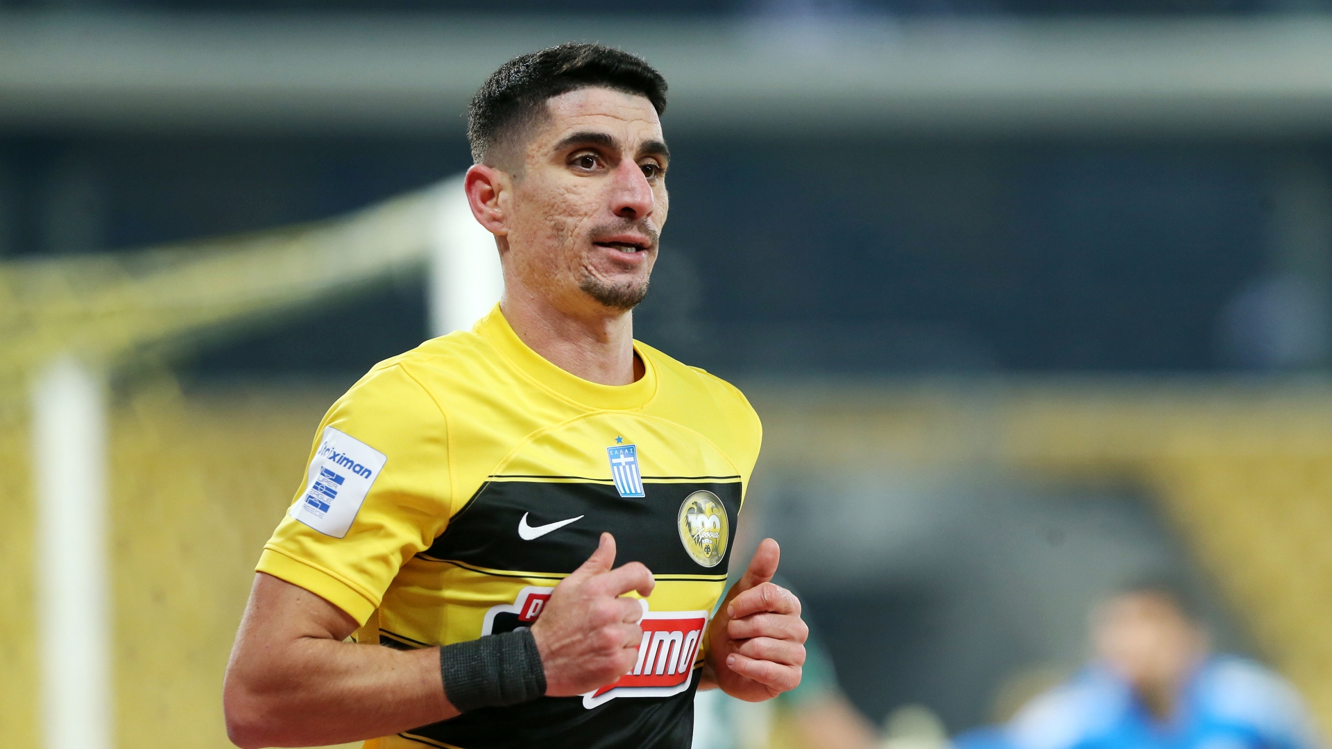 Μάνταλος: «Κάτι μου λέει ότι θα κλείσω την καριέρα μου στην ΑΕΚ» (vid)