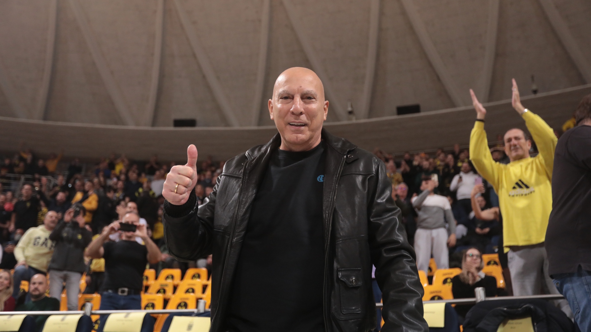 «Σεισμός» στο Αλεξάνδρειο με την είσοδο του Νίκου Γκάλη