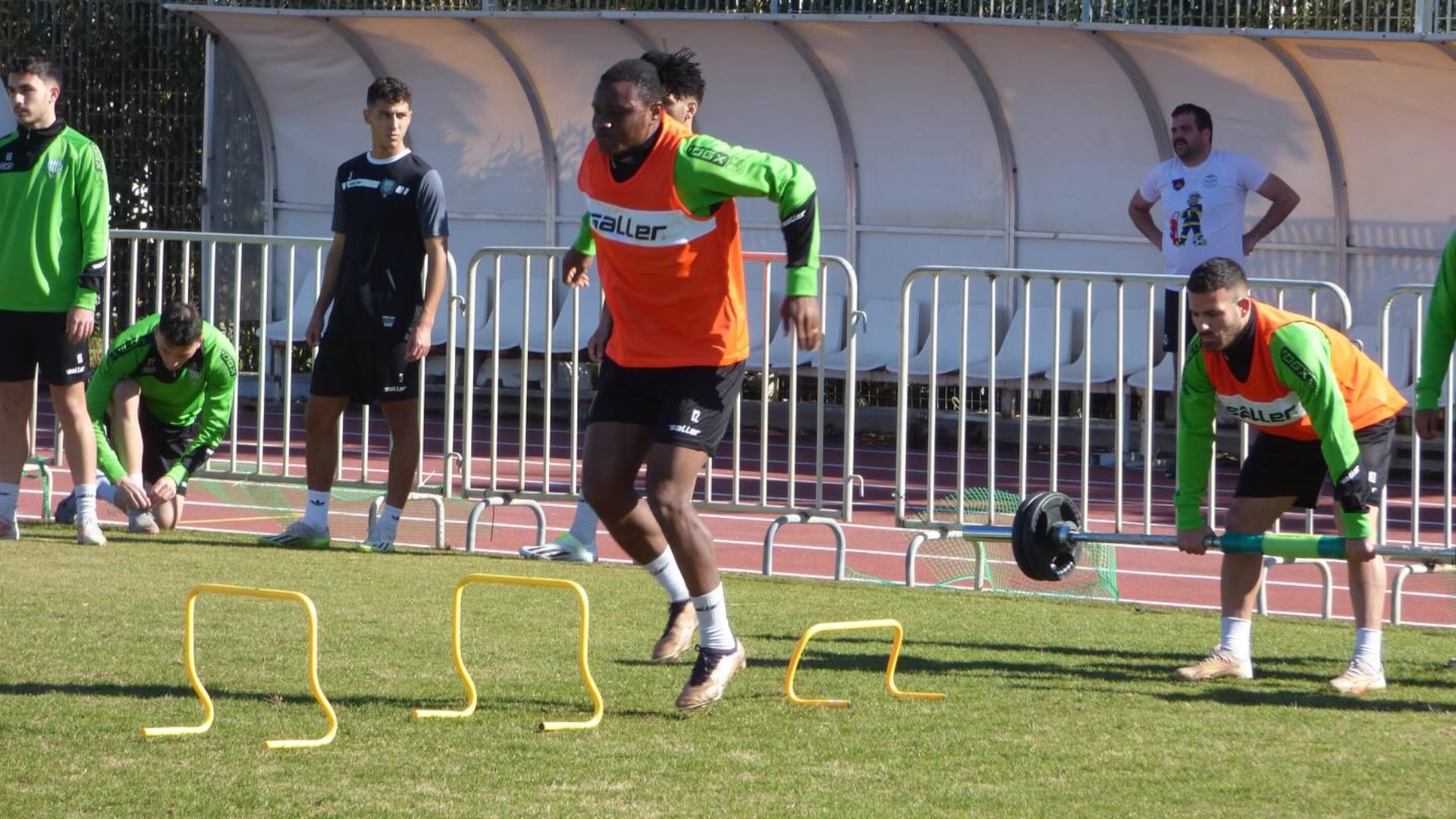 Γεμάτο το οπλοστάσιο του Γιούχτα