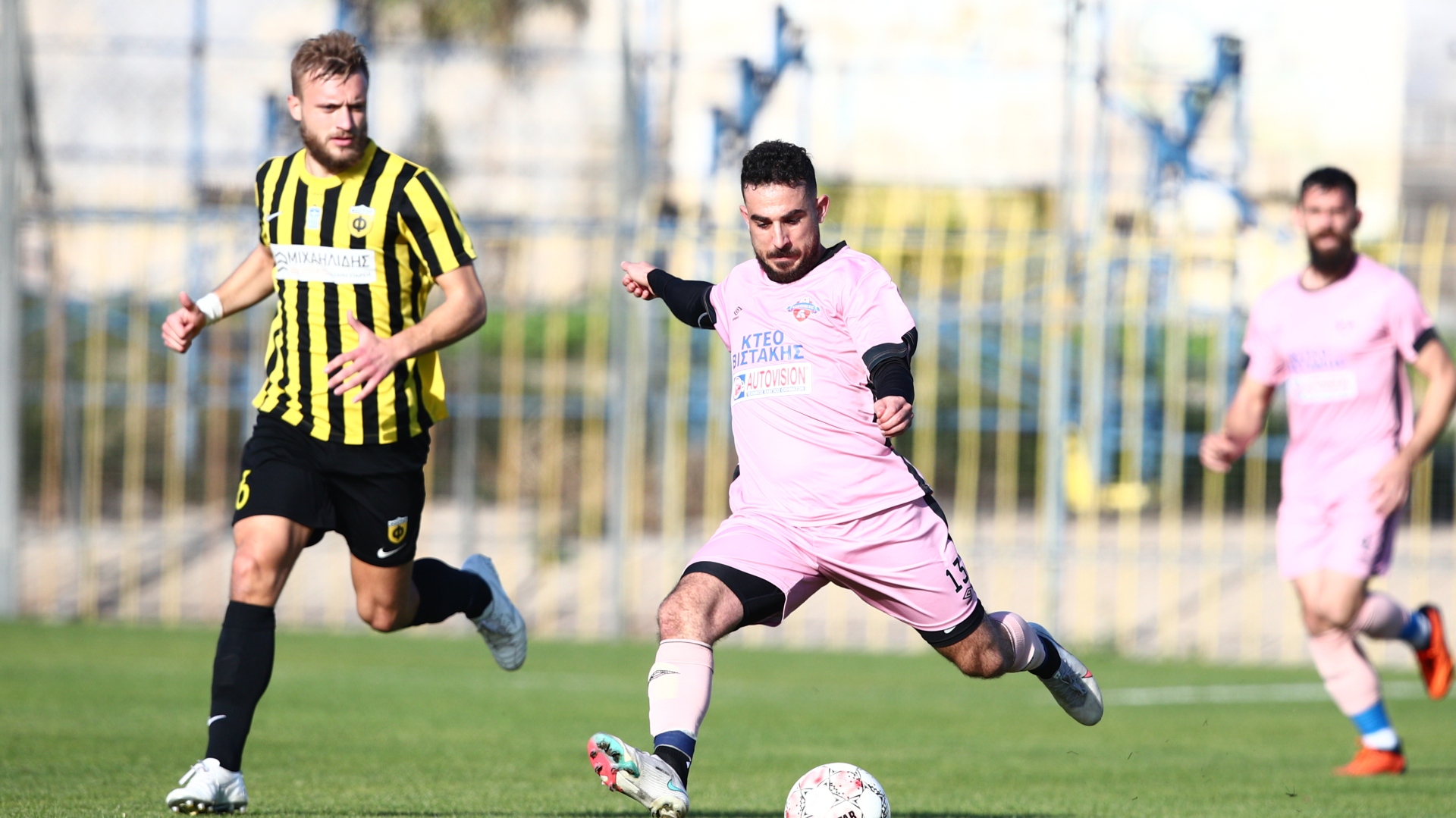 Ζόρικη δοκιμασία στον Έρμή για τον Αλμυρό με «κρητικό» άρωμα