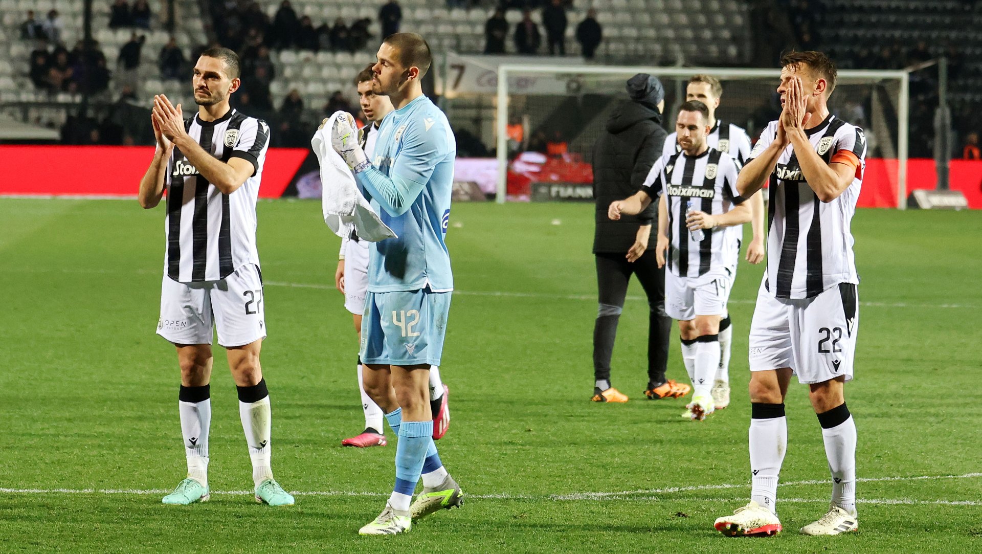 Τι νίκη ζήτησαν οι οπαδοί του Δικέφαλου ενόψει Παναθηναϊκού