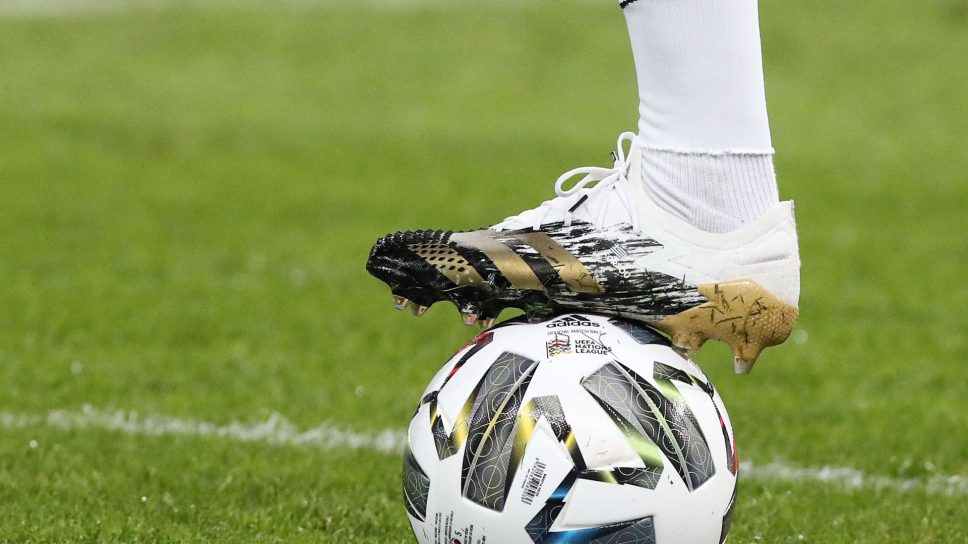 Συνελήφθησαν και οι δύο αφού τους παρασχέθηκαν οι πρώτες βοήθειες.