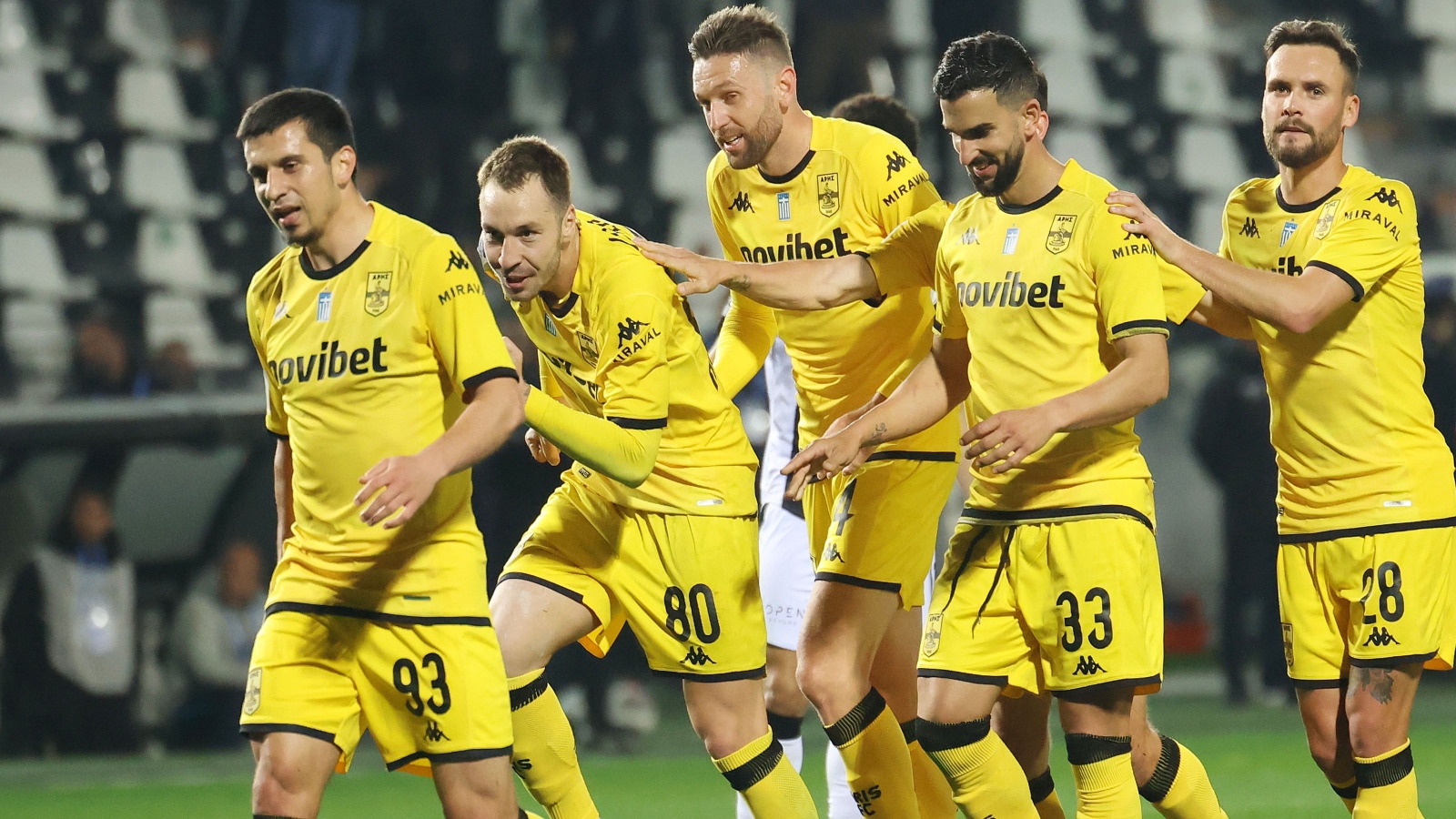 Γιγαντώνουν την πίστη του Άρη τέτοιoι θρίαμβοι ενόψει τελικού