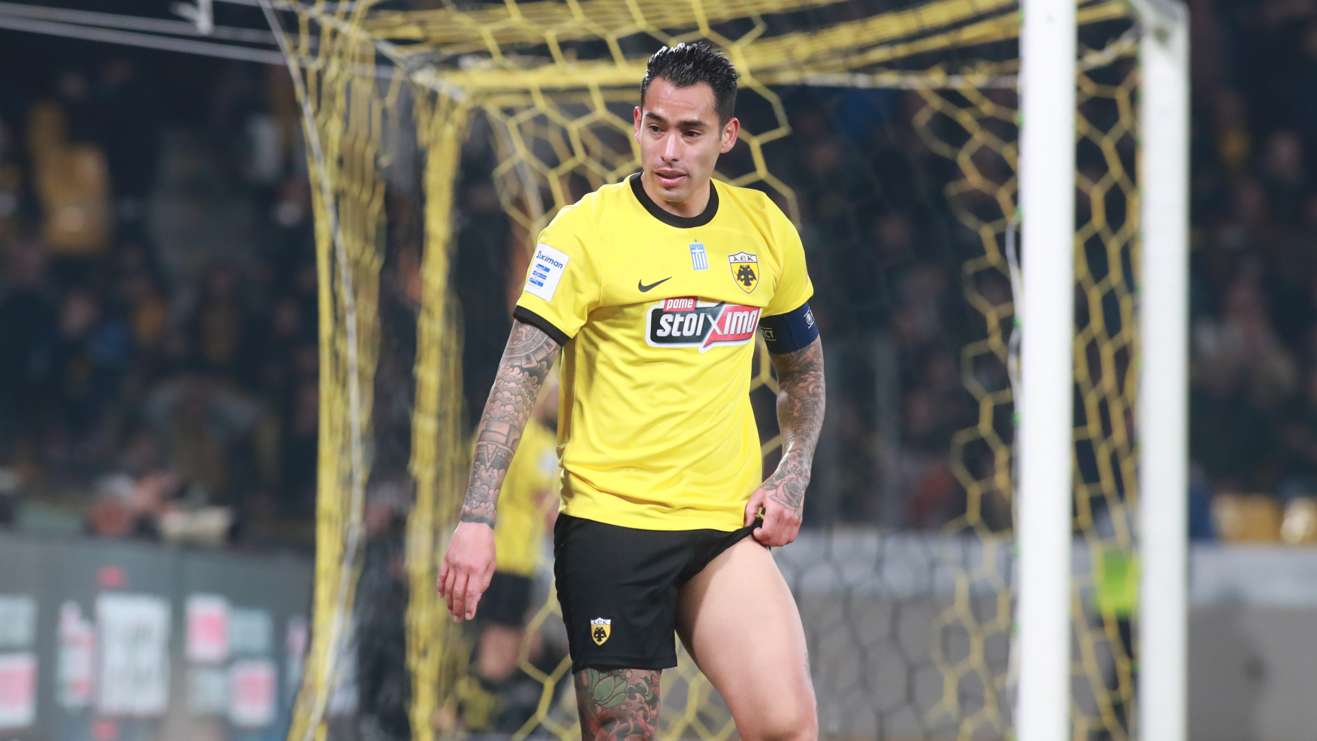 Επιστρέφει στην αποστολή της ΑΕΚ ο Αραούχο (vid)