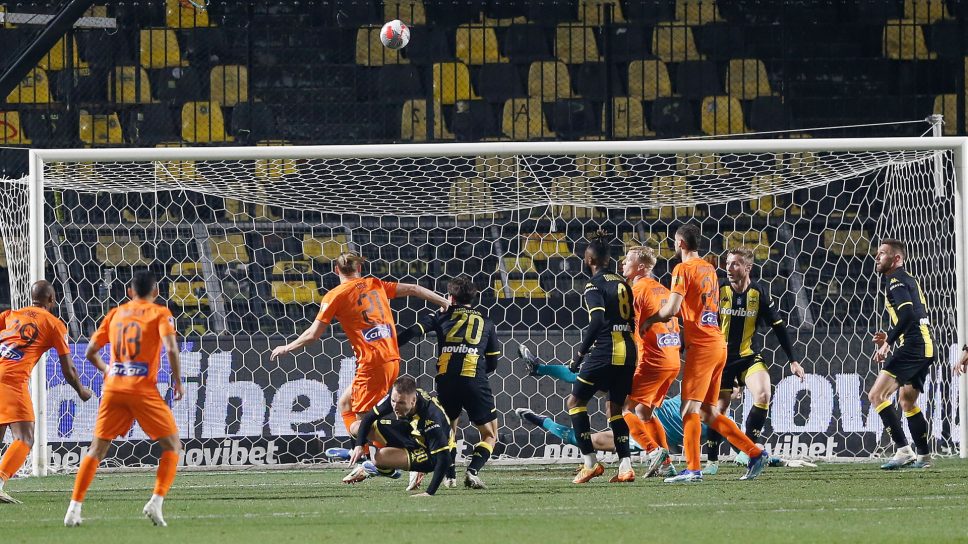 Άρης - ΑΕΚ (19:30, Novasports Prime): Τελευταίο ντέρμπι πριν από το playoffs