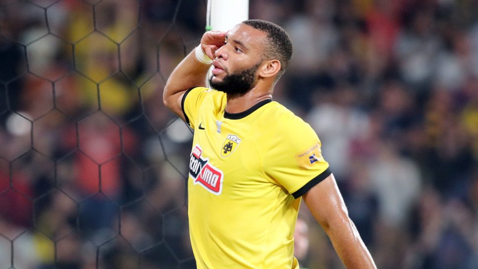 Ο στόπερ της ΑΕΚ, Αρόλντ Μουκουντί