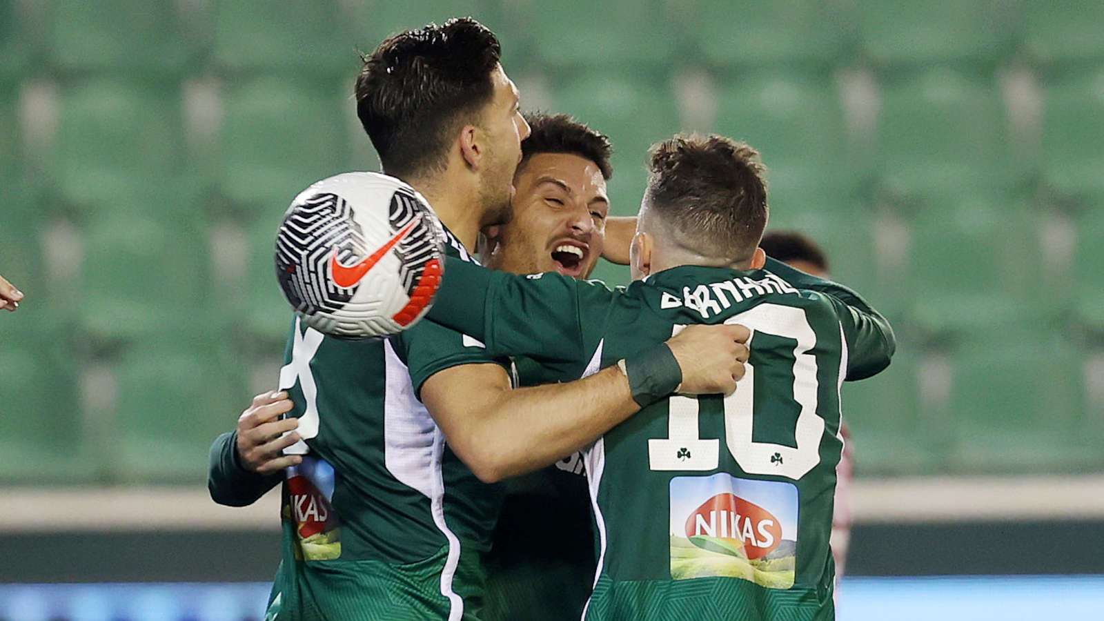 Παναθηναϊκός Μπακασέτας, Παλάσιος, Μπέρναρ