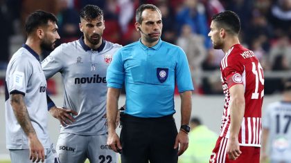Ο διαιτητής Τσαγκαράκης στο παιχνίδι Ολυμπιακός - Βόλος